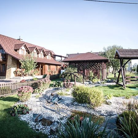 Stary Lwow Bed and Breakfast Korczyna  Buitenkant foto